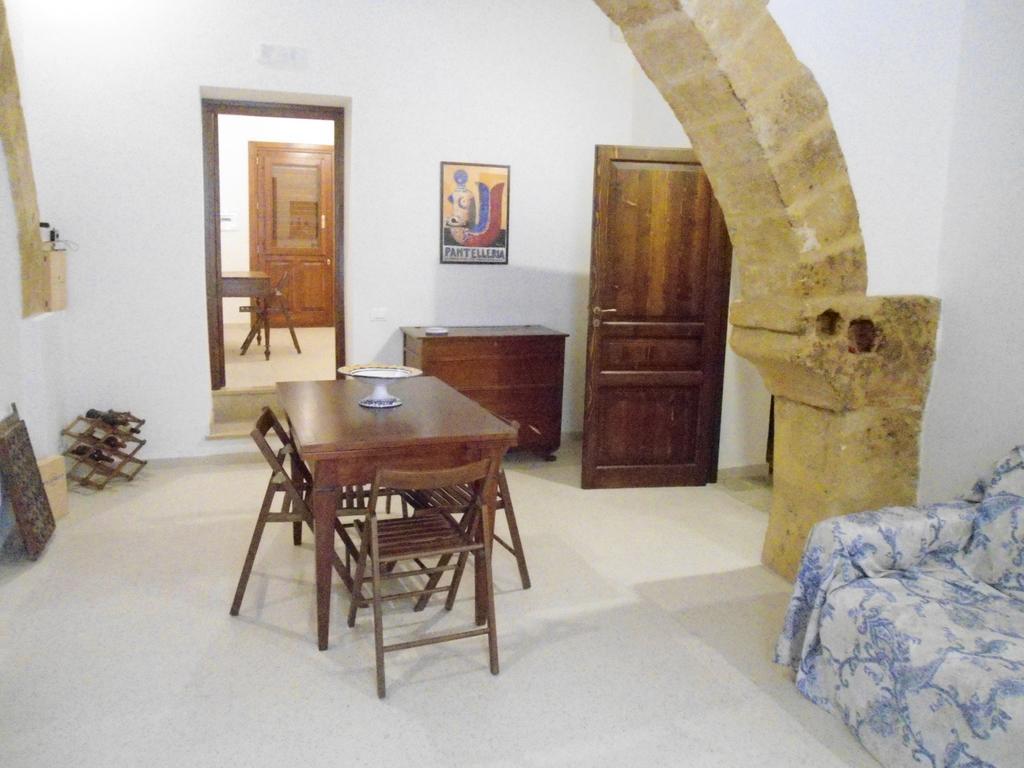Residence Marsala Antica Rum bild